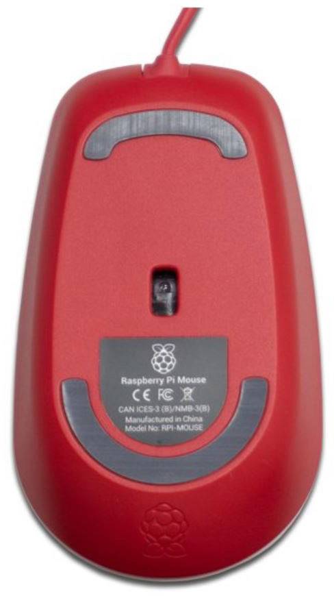 Rode computermuis van onderen; toont optische sensor en productinformatie.