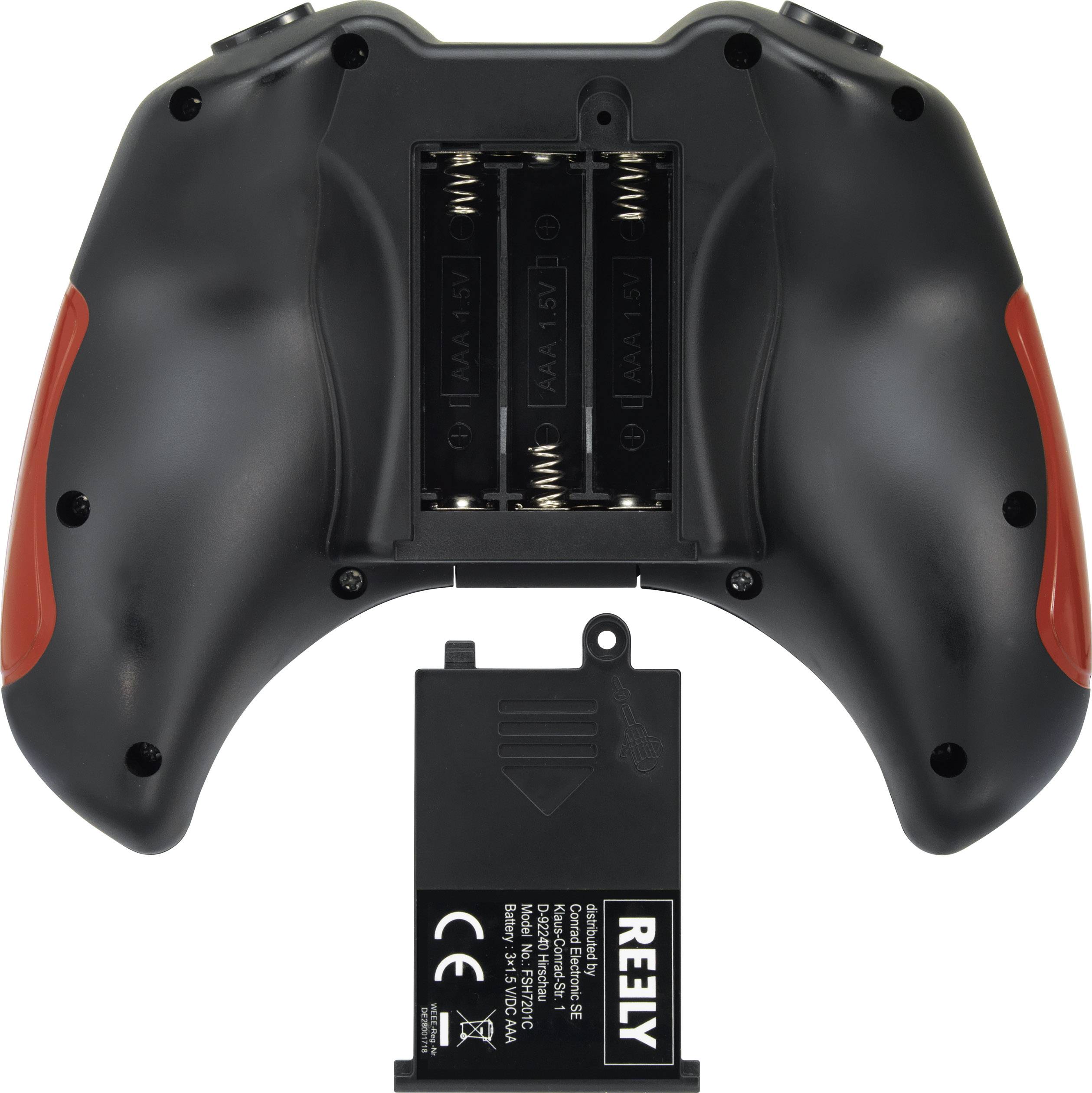 Achterkant van een zwarte gamecontroller met batterijvak open, batterijen en deksel zichtbaar.