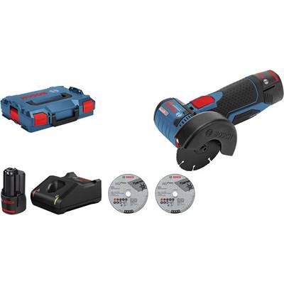 Een draadloos Bosch-gereedschapsset met transportkoffer, oplader, accu en twee slijpschijven.