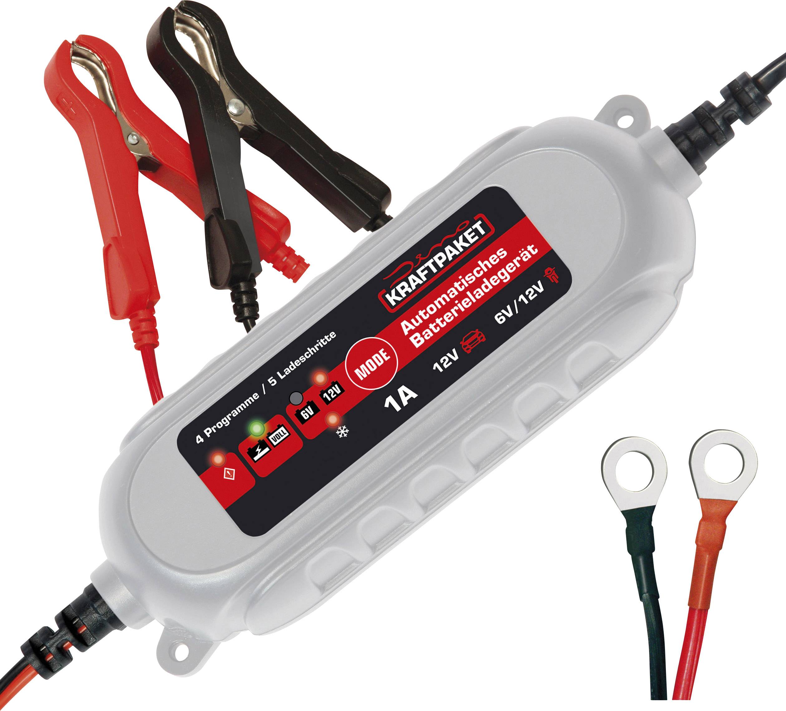 Acculader met rode en zwarte klemmen, toont 1A, 6V/12V, meerdere laadmodi op het etiket, naast kabelschoenen.