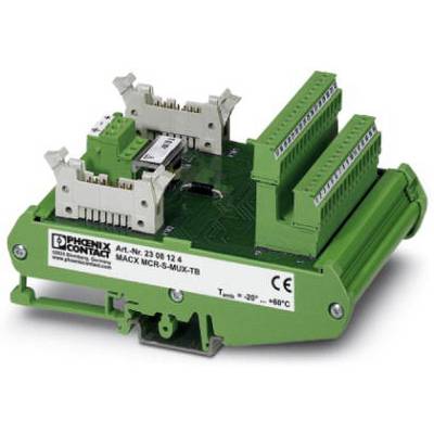 Een groen elektronisch apparaat met meerdere aansluitingen en poorten. Het is een module uit de serie van Phoenix Contact.