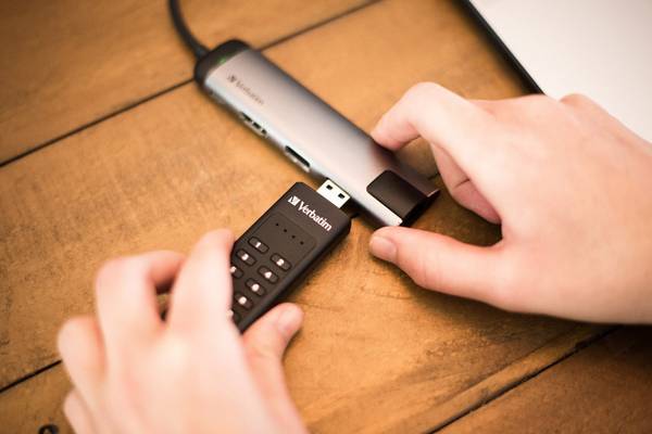 Verbatim Keypad Secure USB-stick  64 GB Zwart 49428 USB-A 3.2 Gen 1