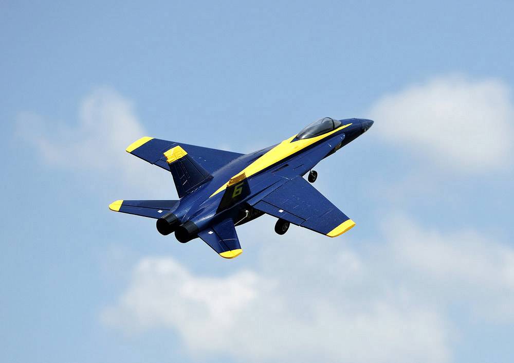 Amewi F18 Jet Blue Angel Blauw, Geel RC jet PNP 686 mm Conrad.nl
