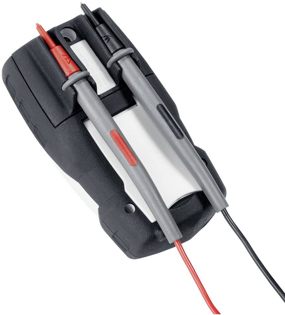 Een zwart en zilver multimeter met rode en zwarte meetkabels; wordt gebruikt voor het meten van elektrische spanningen en stromen.
