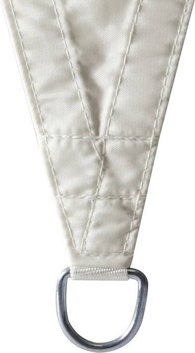 Close-up van een beige, driehoekige stoffen hoek met een ingestikt metalen ring voor bevestiging.