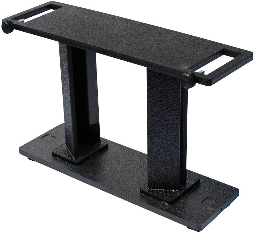 Zwarte metalen luidspreker standaard met een rechthoekige voet, twee zuilvormige steunpalen en een platte, rechthoekige platform.