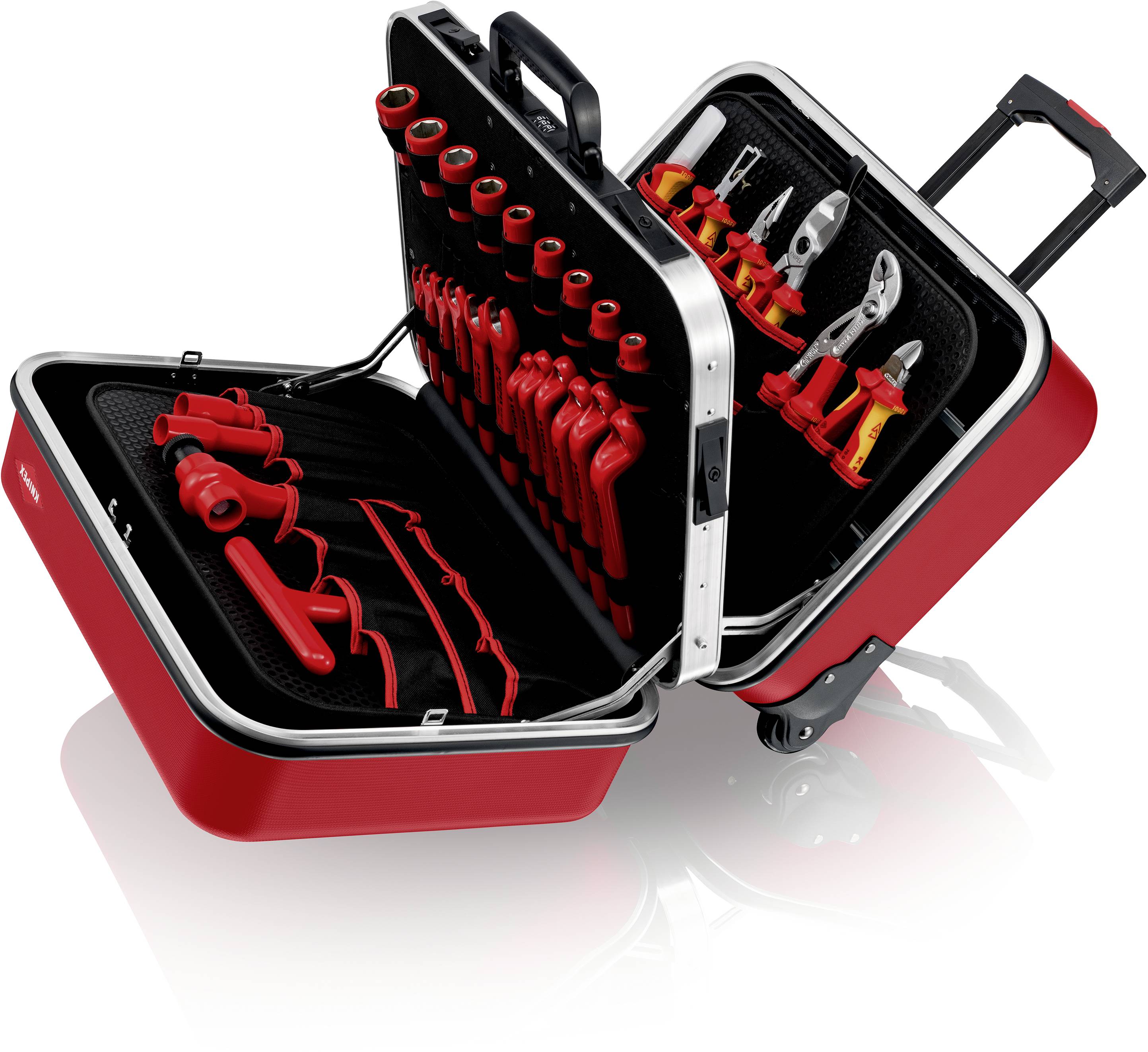 Rode gereedschapskoffer met geïsoleerde gereedschappen, geopend en rechtop staand. Bevat schroevendraaiers, tangen, moersleutels en ander toebehoren.