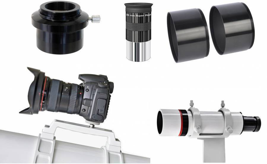 Afbeelding van een camera en verschillende telescoopadapters. De adapters hebben verschillende vormen en worden gebruikt om verbinding te maken met telescopen.