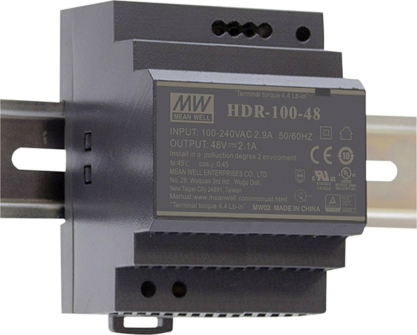 Een DIN-rail voedingsadapter van Mean Well, model HDR-100-48, met ingangsbereik 100-240V AC en uitgang 48V DC, 2.1A.