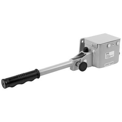 Een metalen hendel met een ergonomische greep, verbonden met een rechthoekige behuizing. Geschikt voor industriële toepassingen.