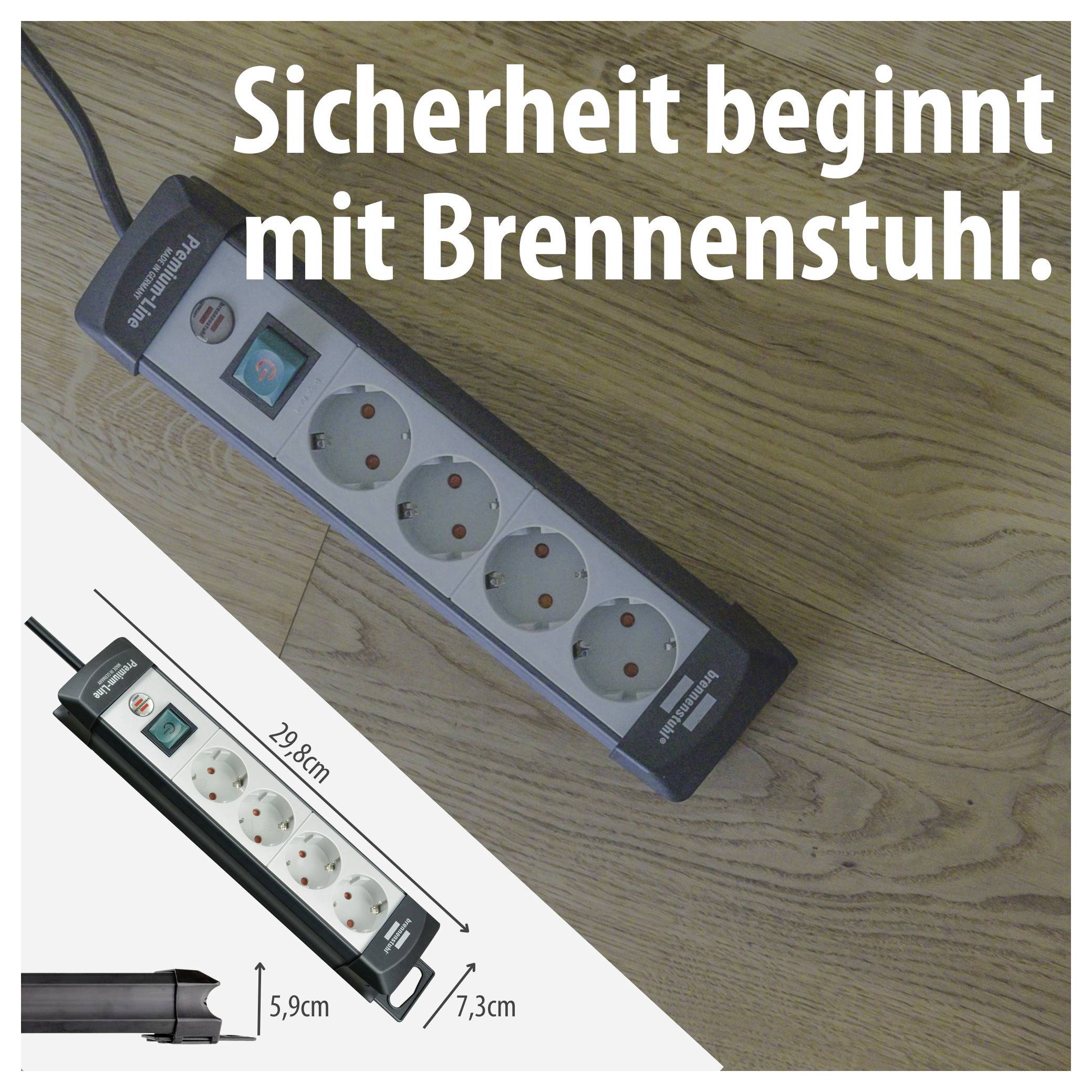 Advertentieafbeelding van een Brennenstuhl stekkerdoos op houten vloer met tekst 'Veiligheid begint met Brennenstuhl.' en afmetingen 29,8 cm, 5,9 cm, 7,3 cm.