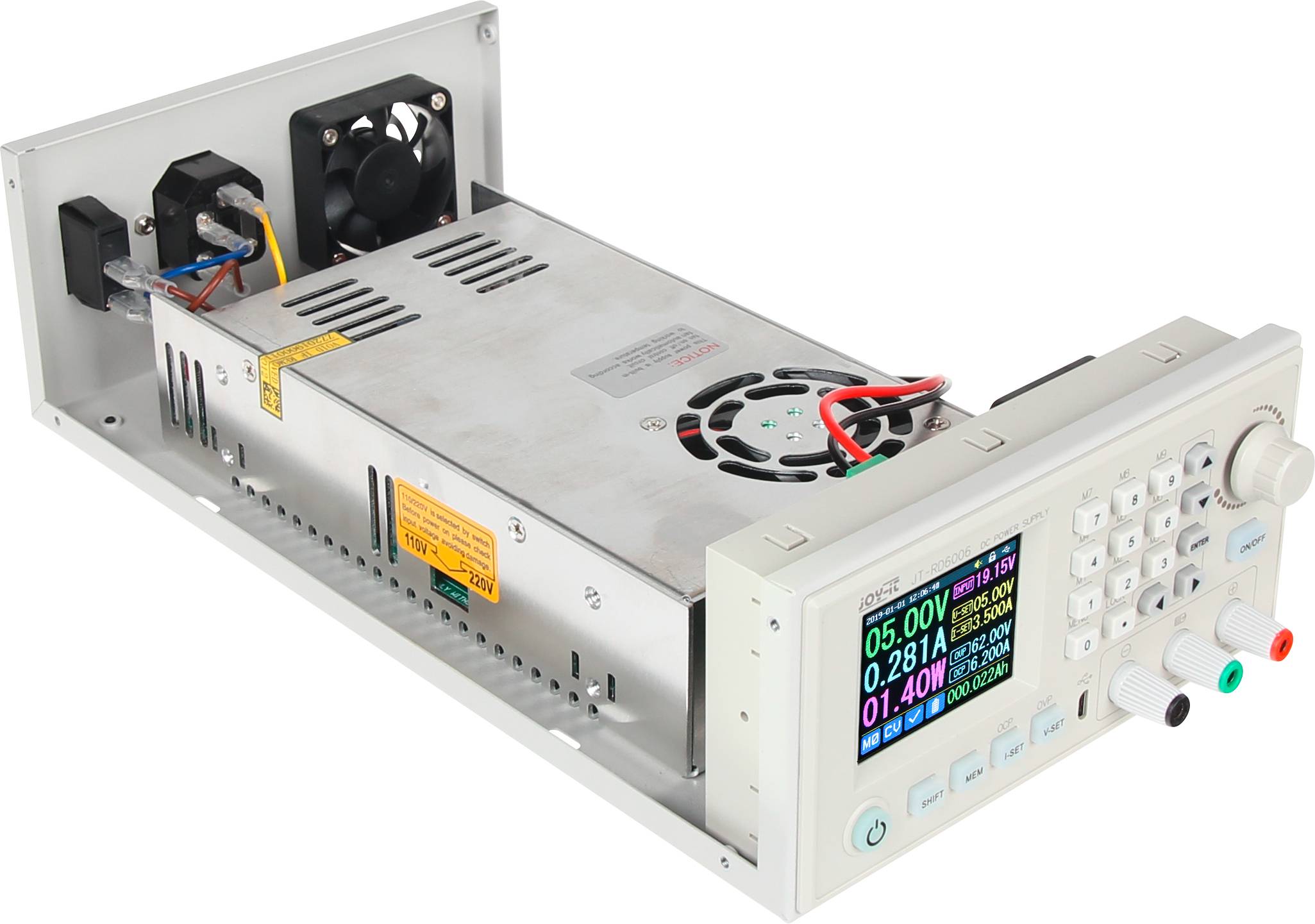 Een digitaal laboratorium voedingsapparaat met LCD-scherm toont spanning (5,0V) en stroom (0,281A). Opgebouwd met ventilator en aansluitingen.