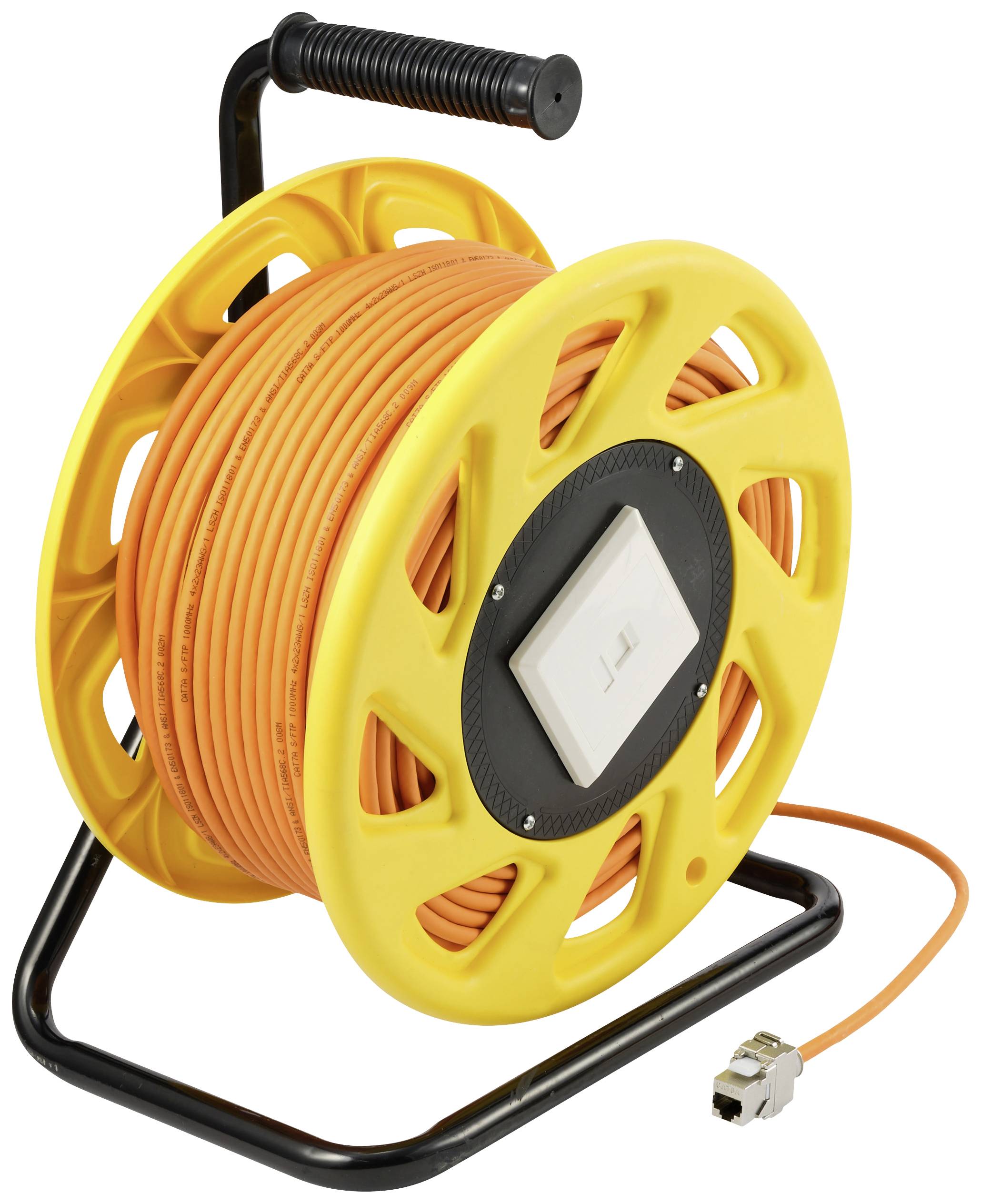 Een gele kabelhaspel met een opgerolde oranje netwerkkabel en RJ45-stekker is gemonteerd op een zwart frame.