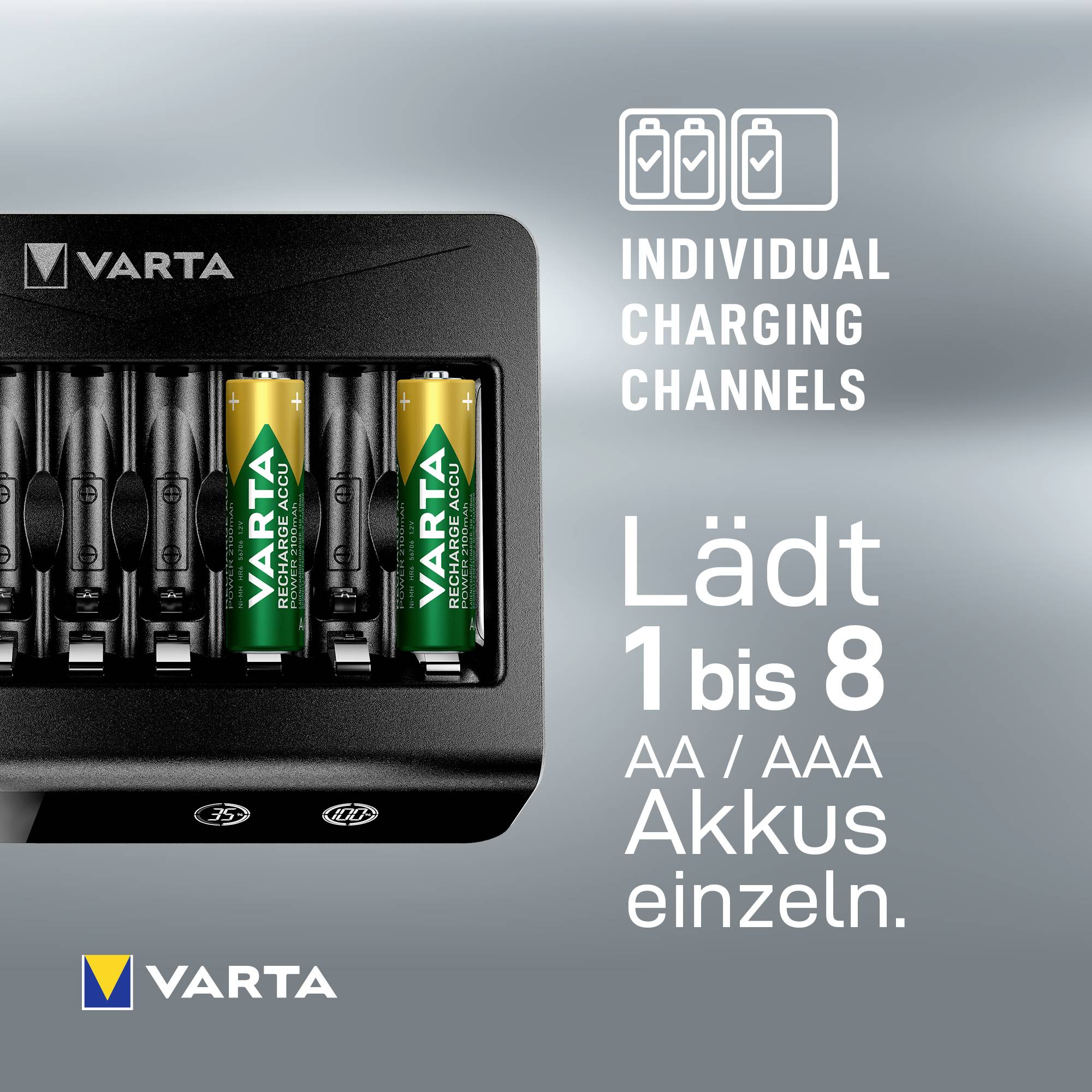 Varta-oplader met acht vakken, waarin twee AA-batterijen kunnen worden opgeladen. Opschrift: 'Laadt 1 tot 8 AA / AAA batterijen afzonderlijk op.'