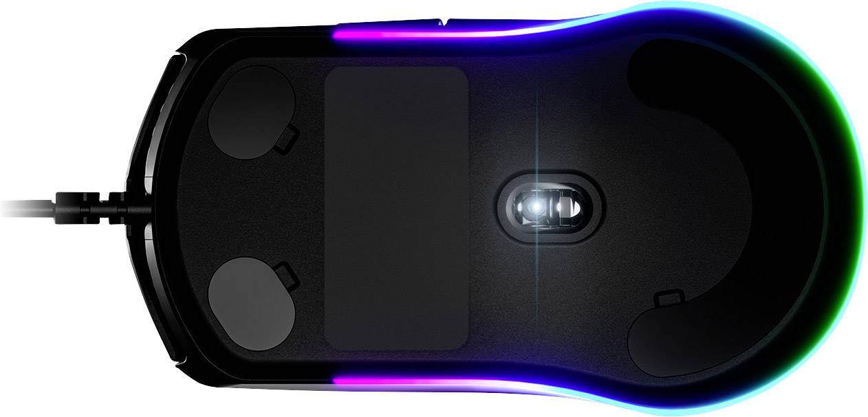 De onderkant van een gaming-muis met zichtbare optische sensor en RGB-verlichting langs de randen.