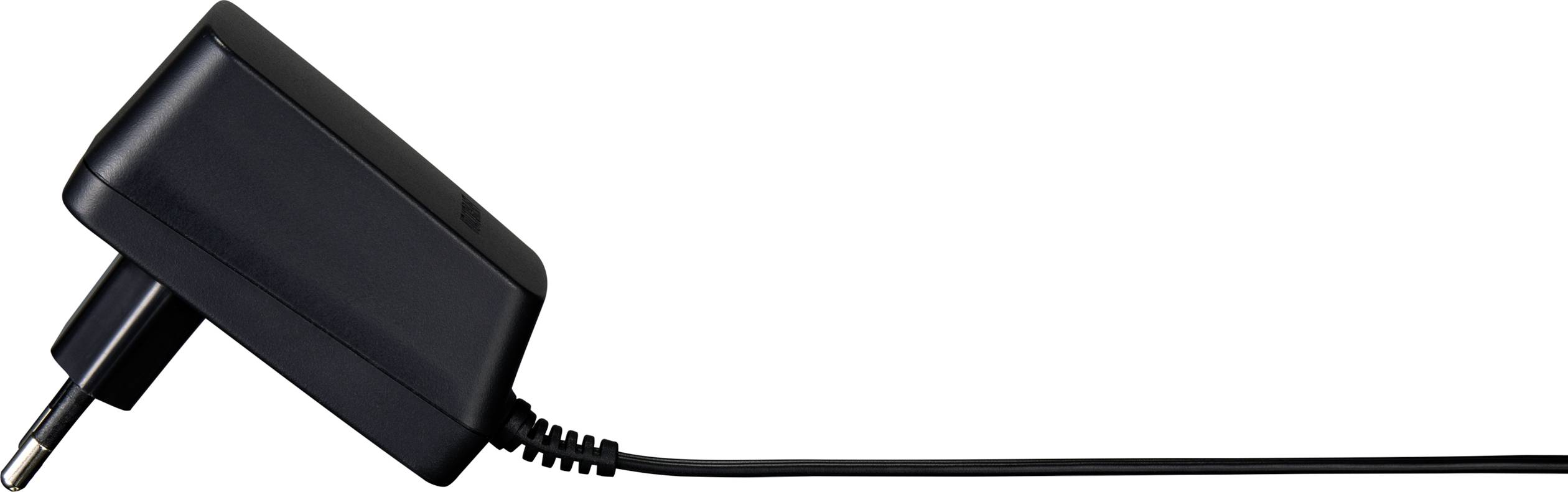 Zwart netsnoer met Europlug en een lang snoer, schuin van opzij gefotografeerd.