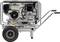 Draagbare compressor met metalen frame, benzinemotor en drukmeter. Geschikt voor mobiel gebruik.