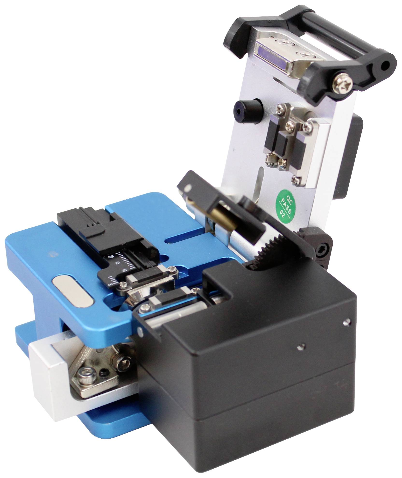 Vezelsnijapparaat met open behuizing voor inspectie. Hoofdcomponenten zichtbaar, klaar voor gebruik bij glasvezelbewerking.