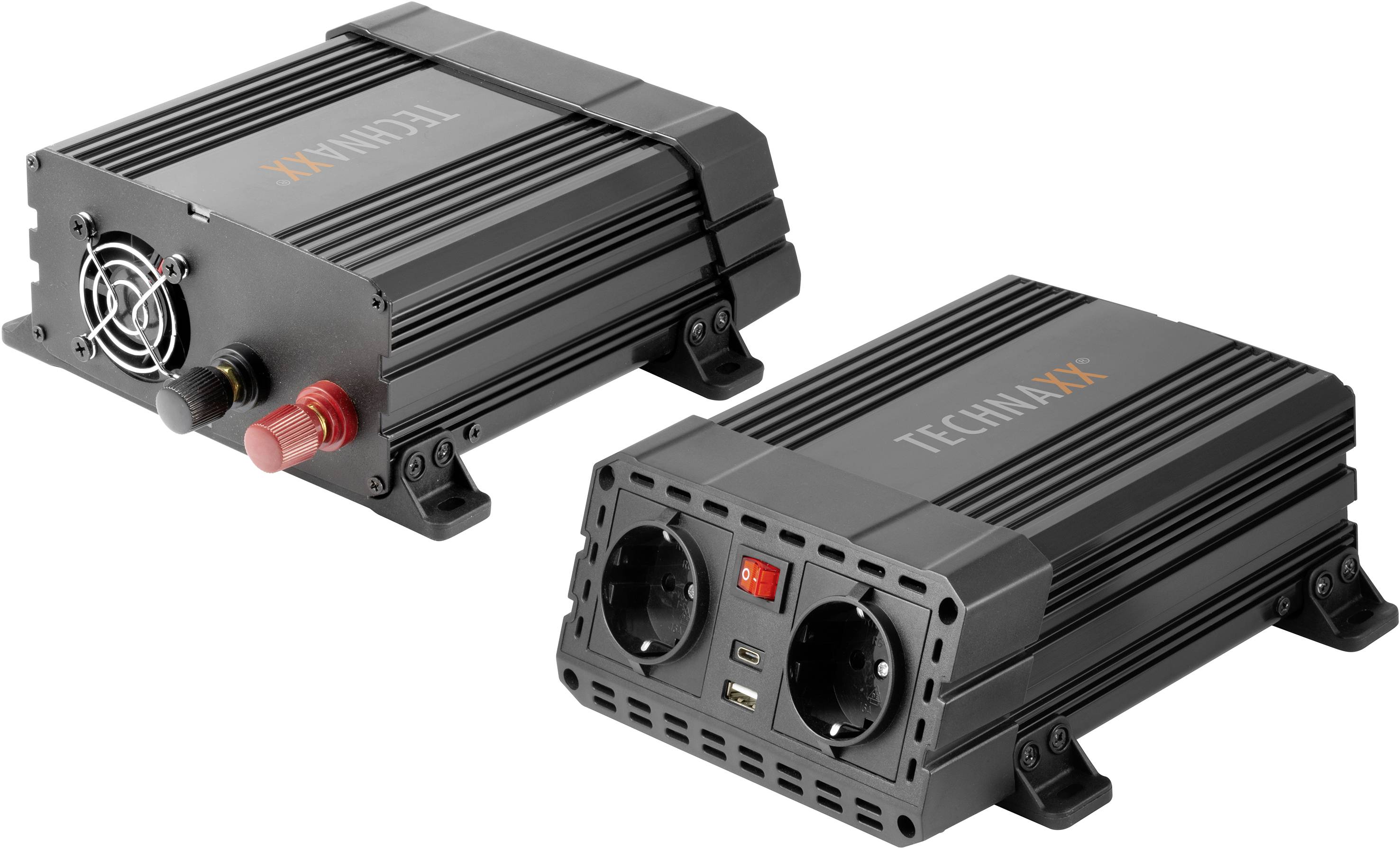 Twee zwarte spanningsomzetters van het merk TechniXX, elk voorzien van een ventilator, stopcontacten en USB-aansluitingen, voor mobiele stroomvoorziening.