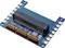 Een blauw elektronicamodule met meerdere gouden pinnen en een zwarte aansluiting, gemarkeerd met 'P8', 'P2' en meer.