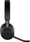 Zwart Jabra-headset met microfoonarm. Geschikt voor telefoonconferenties en muziek. Elegant design met zachte oorkussens.