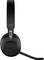 Zwart headset met microfoonarm en oordempende kussentjes. Ideaal voor communicatie en audio op computers en mobiele apparaten.