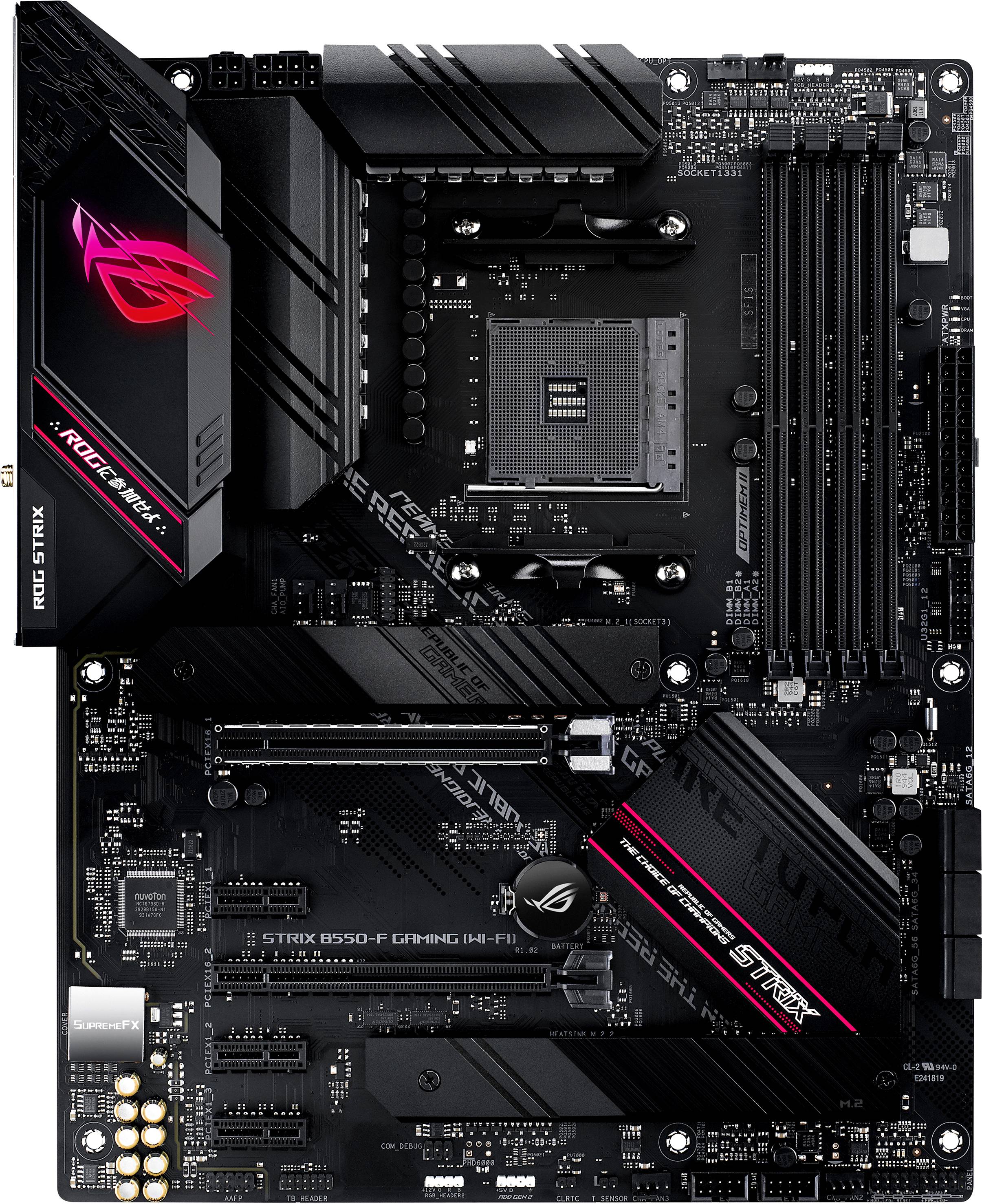 Zwart ASUS-moederbord met RGB-verlichting; CPU-socket, RAM-sleuven en andere hardware-aansluitingen zichtbaar.