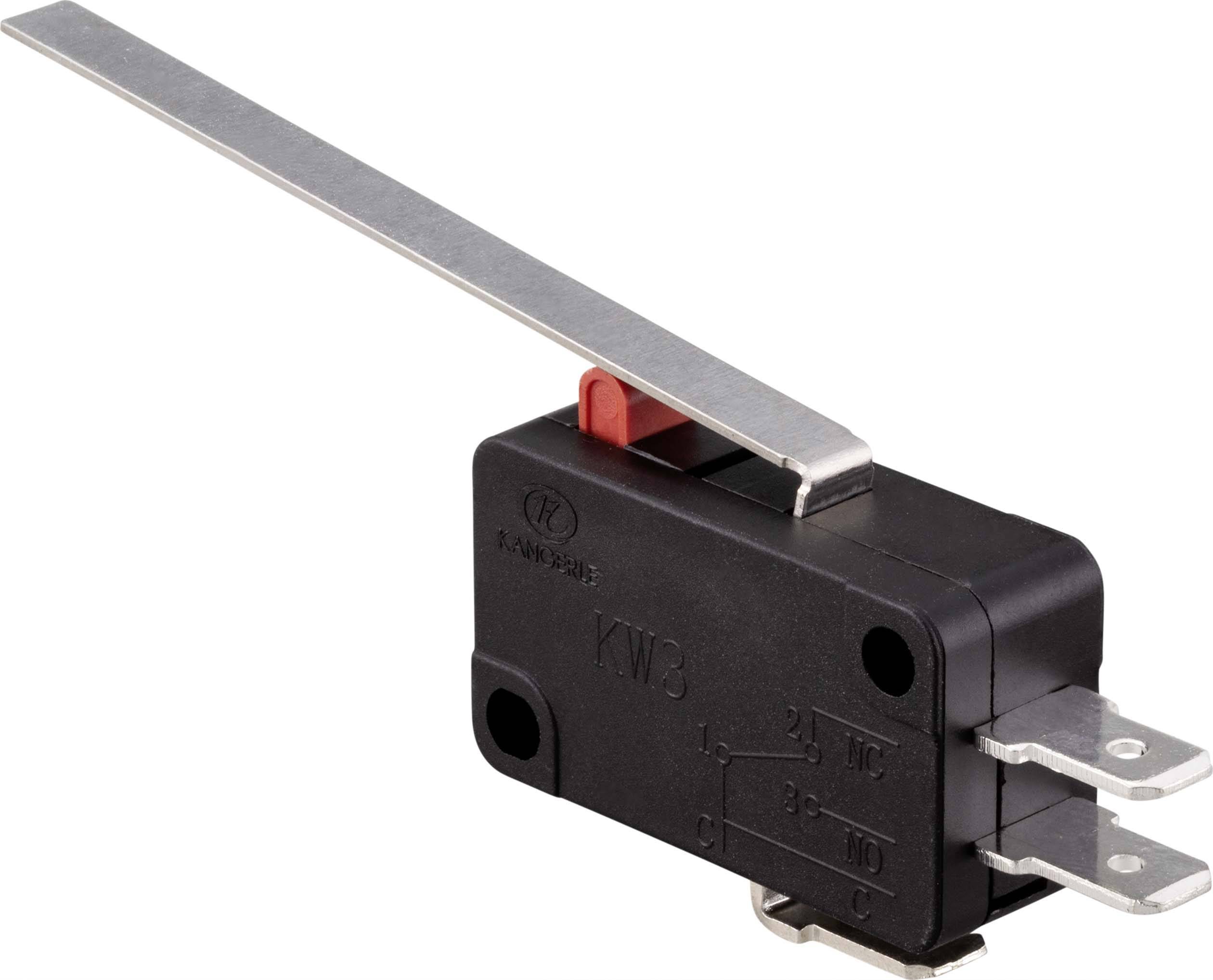 Een microschakelaar met hefboom en drie aansluitklemmen. De hefboom is lang en van metaal. De schakelaar is zwart en voorzien van opschrift.