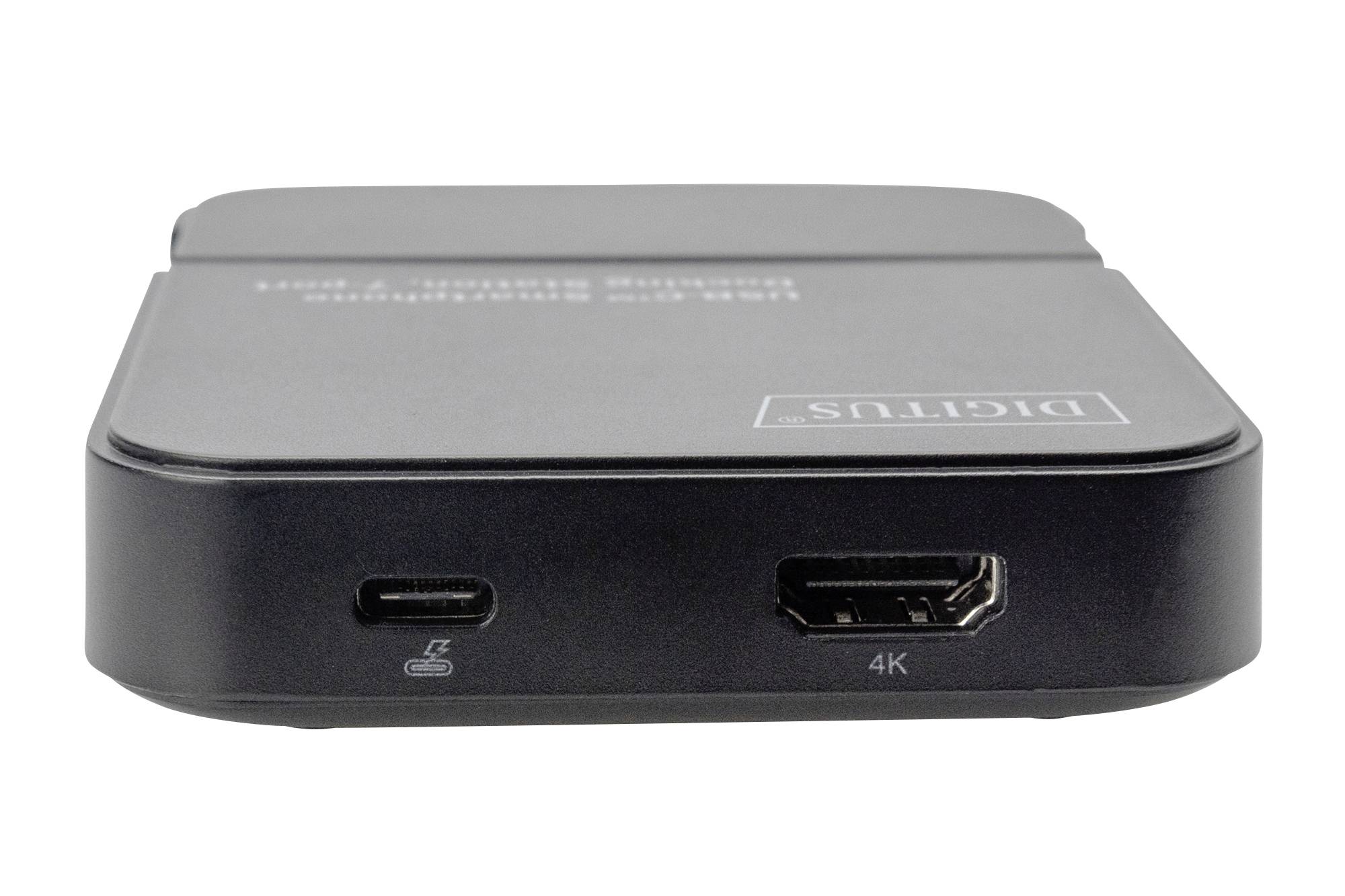 Een zwarte HDMI-adapter met USB-C- en HDMI-aansluitingen. De adapter ondersteunt 4K-uitvoer.