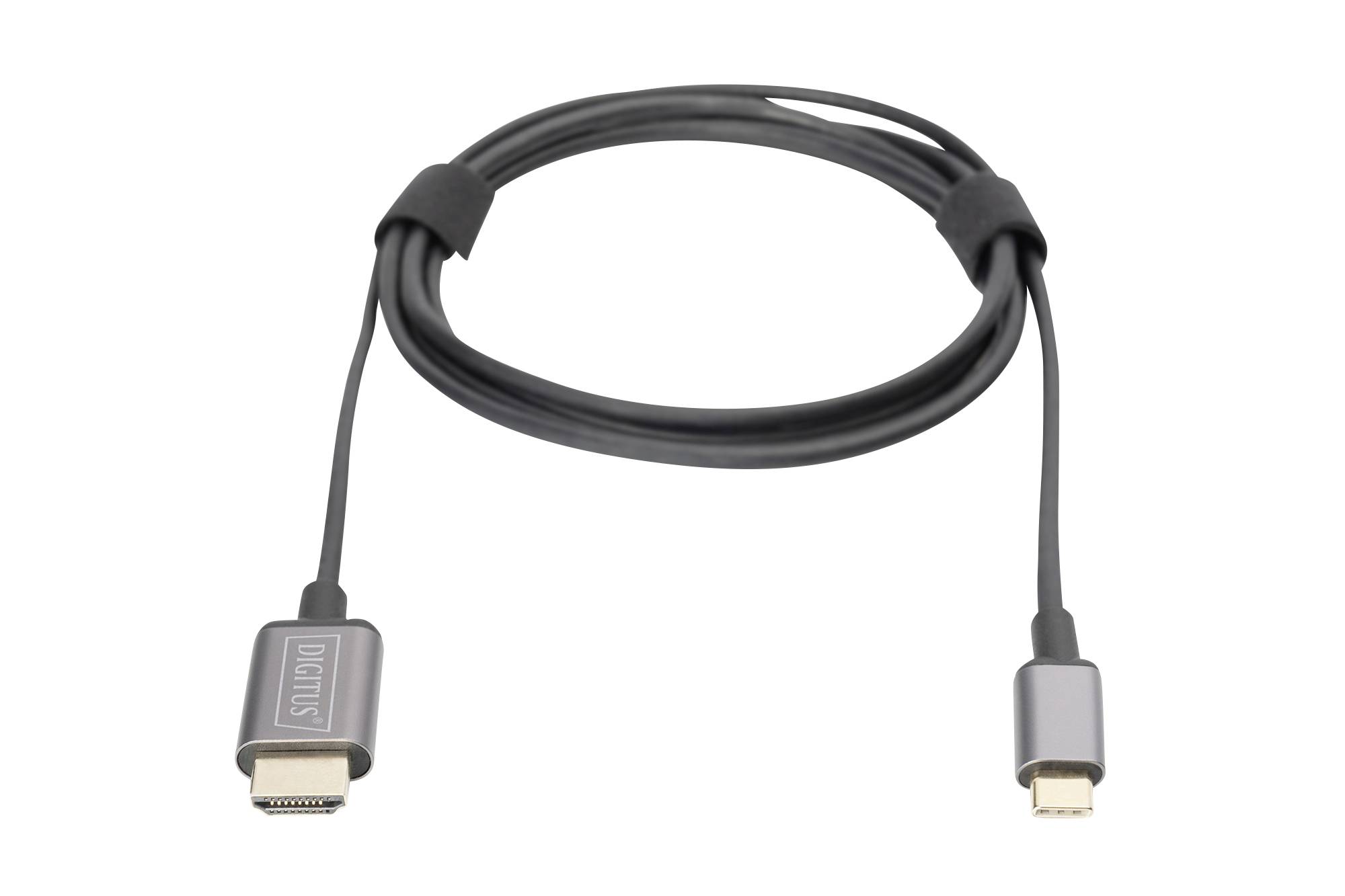 Een zwart HDMI-kabel met een grote standaard-connector aan de ene kant en een kleinere connector aan de andere kant, opgerold.