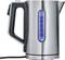 Elektrische waterkoker van roestvrij staal met blauw verlichte waterstandsindicator, zwarte handgrepen, inhoud 1,7 liter.