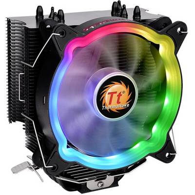 Een computerventilator met oplichtende RGB-LED's, gemarkeerd met 'Thermaltake', dient voor de koeling van hardware in een pc-behuizing.