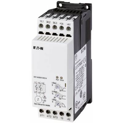 Een Eaton-softstarter-module met aansluitingen, bedieningsknoppen en etiketten met technische specificaties, voor motorbesturing.