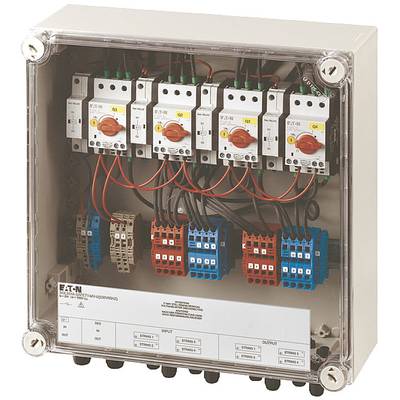 Elektrische schakelkast met vier tuimelschakelaars en kleurgecodeerde kabels. Voorzijde toont labels en bedrading.