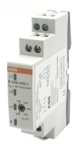 Een elektrisch schakeltoestel van ABB, model E 236-US 2.1, met schroefklemmen bovenaan. Het toont spanningswaarden en andere technische specificaties.