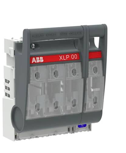 Elektrische vermogensschakelaar van ABB, model XLP 00, met een grijs behuizing. Hoofdcomponent in elektrische distributiesystemen.