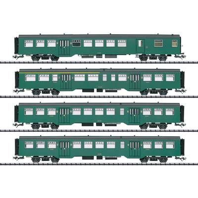 TRIX H0 23221 Set van 4 personenrijtuigen type M2 van de NMBS/SNCB 