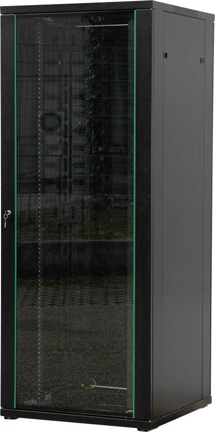 Zwarte netwerk-rack-kast met glazen deur, staat in een moderne ruimte, geschikt voor het opslaan van servers en netwerkapparatuur.