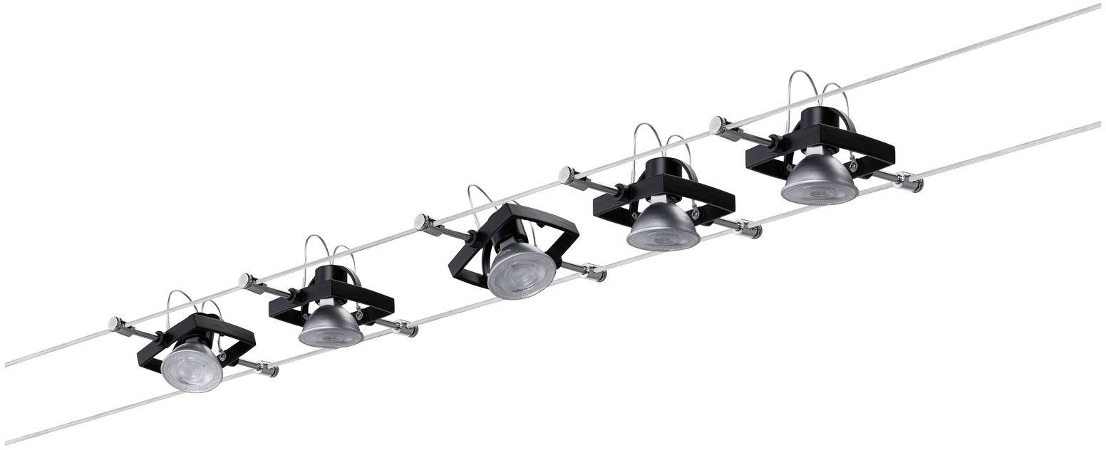 Een railsysteem met vijf moderne plafondspots in een minimalistisch design, geschikt voor binnenverlichting.