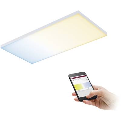 Een rechthoekige LED-lamp schakelt van blauw naar geel. Een hand houdt een smartphone vast voor kleurafstelling.