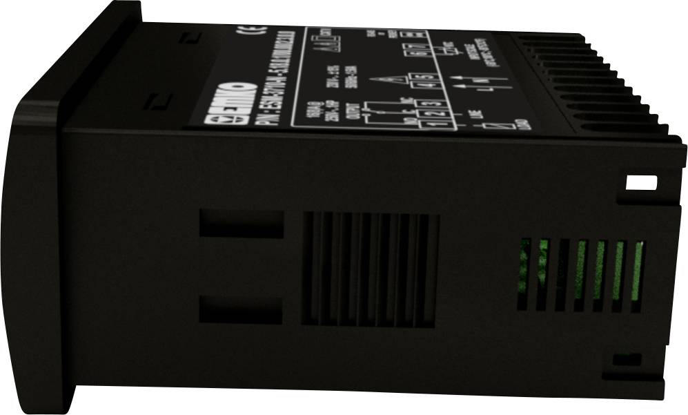 Een zwart, rechthoekig elektronisch apparaat met ventilatiesleuven en witte opschriften aan de bovenkant.