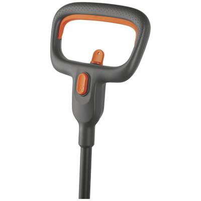 Zwarte handgreep met rode schakelaar, geschikt voor tuingereedschappen. De handgreep heeft een ergonomische vorm voor een betere grip.