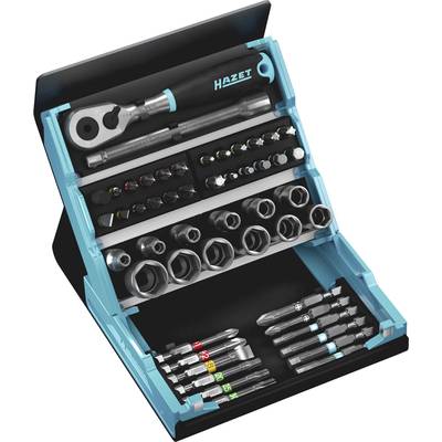 Gereedschapsset met ratel, dopsleutels en bits, gerangschikt in een opvouwbare etui. Geschikt voor diverse schroefwerkzaamheden.