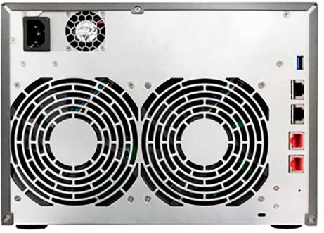Achterkant van een computer met twee grote ventilatoren, meerdere aansluitingen en een ventilator. Netvoedingsaansluiting zichtbaar linksboven.