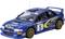 Blauw speelgoedautootje met gele sterren en het nummer 5 op de deur, gemodelleerd naar een rallywagen.