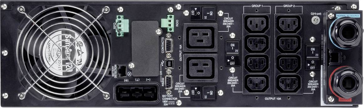 Achterkant van een stroomverdeler met ventilator, meerdere stopcontacten en schakelaars.