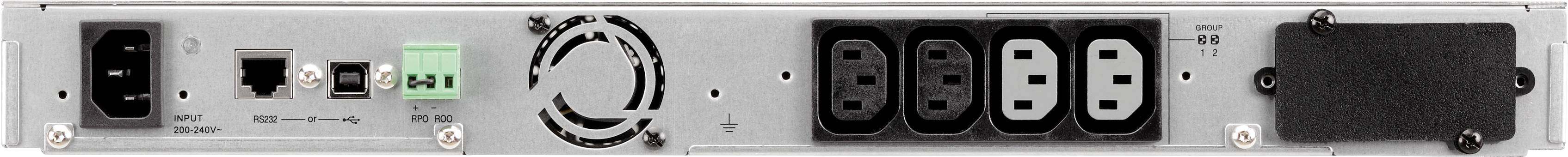Achterkant van een elektronisch apparaat met verschillende aansluitingen en poorten. Links zijn netwerk- en stroomaansluitingen zichtbaar.