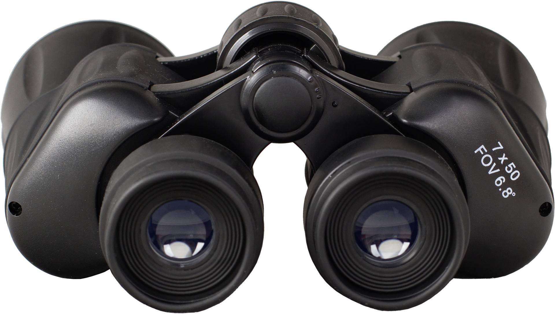 Een zwarte verrekijker met 7x50 vergroting en een gezichtsveld van 6,8°.