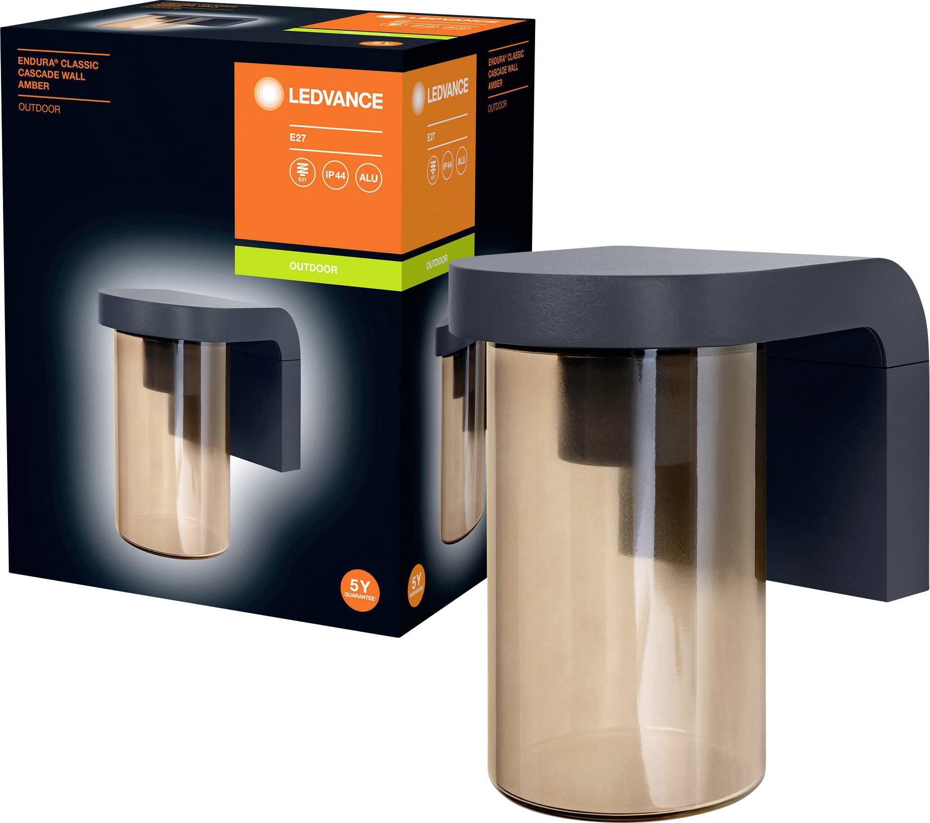 Buitenwandlamp 'LEDVANCE ENDURA CLASSIC' in het zwart met een amberkleurige glazen cilinder, getoond met verpakking. Geschikt voor E27-lichtbronnen.
