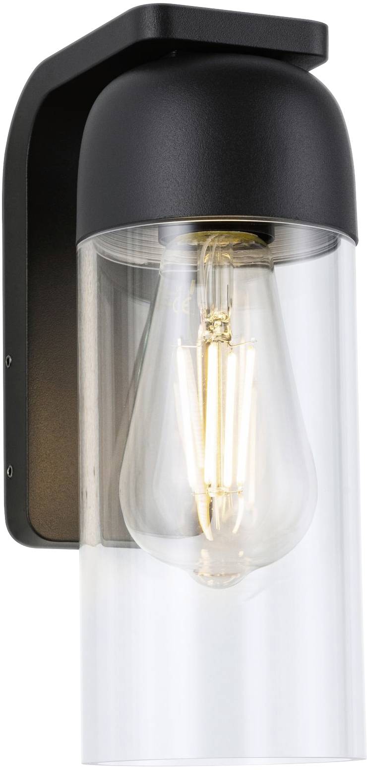 Een moderne buitenwandlamp met een zwarte behuizing en een heldere gloeilamp die een warme lichtgloed verspreidt.